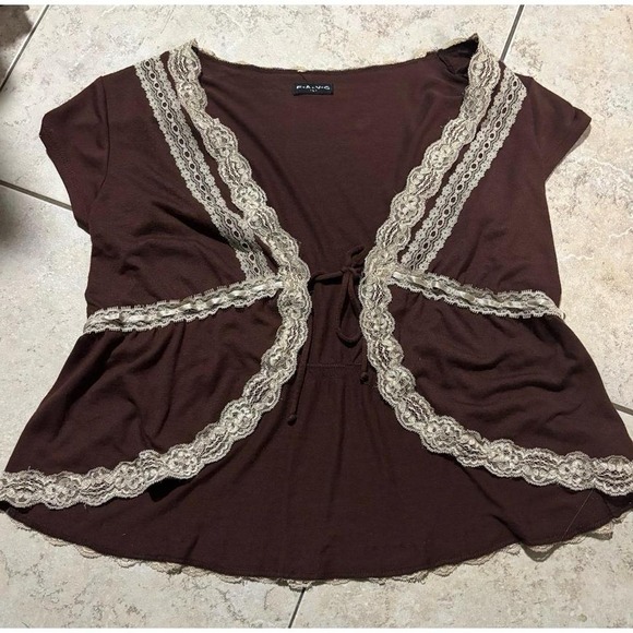 FANG Tops - Y2k 90's Fang lace trim brown vest shrug size large